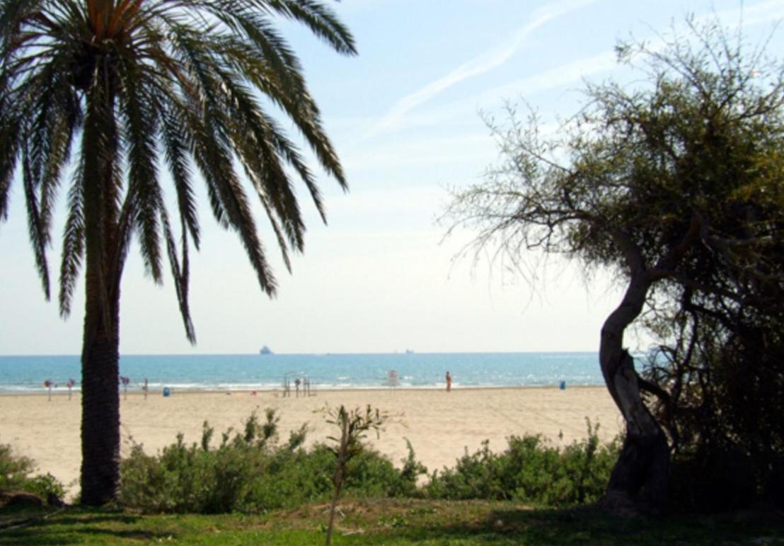 Avenida Del Mar 14 Junio Apartment กัสเตญองเดลาปลานา ภายนอก รูปภาพ